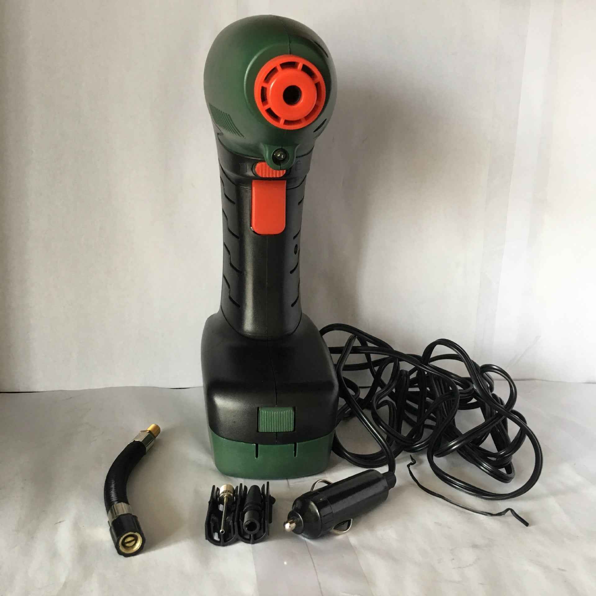 Portable Cordless Tire Inflator & Air Compressor – Rechargeable Auto Shut-Off Pump for Cars, Bikes & Sports Balls