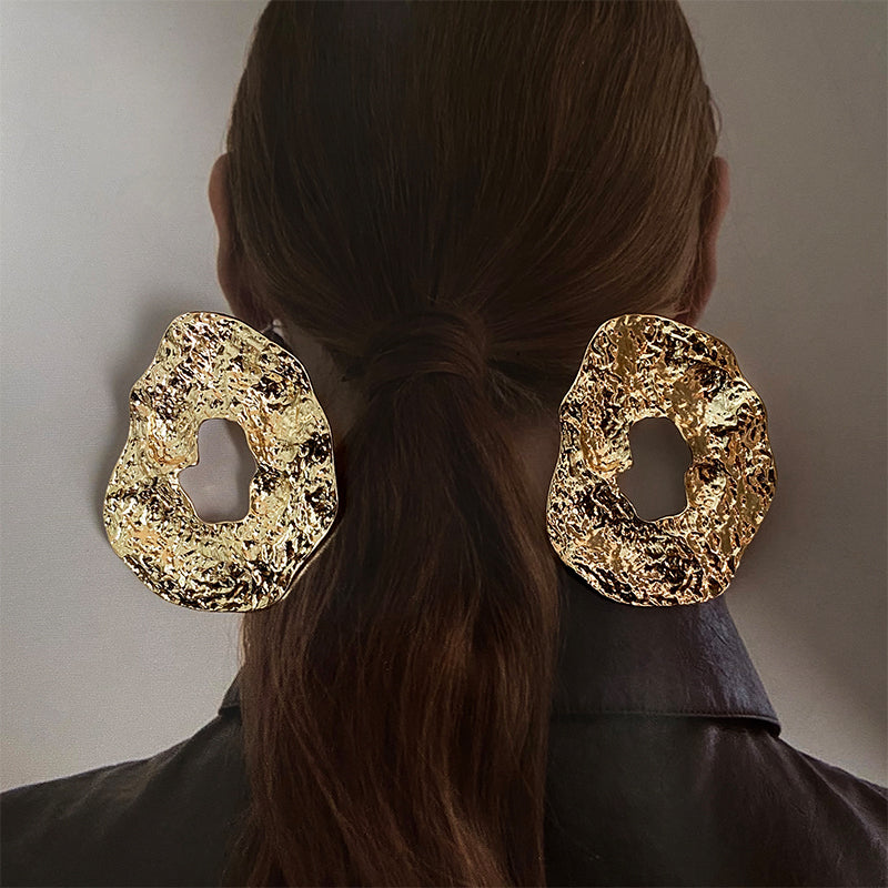 Hollow metal earrings - Shop NCLC