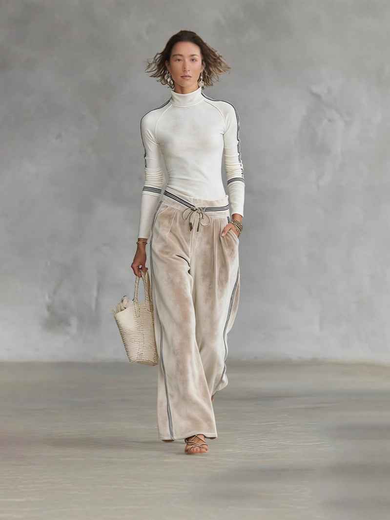 Women's Velour Turtleneck & Wide-Leg Pants Set - Stylish 2-Piece Casual Lounge Outfit