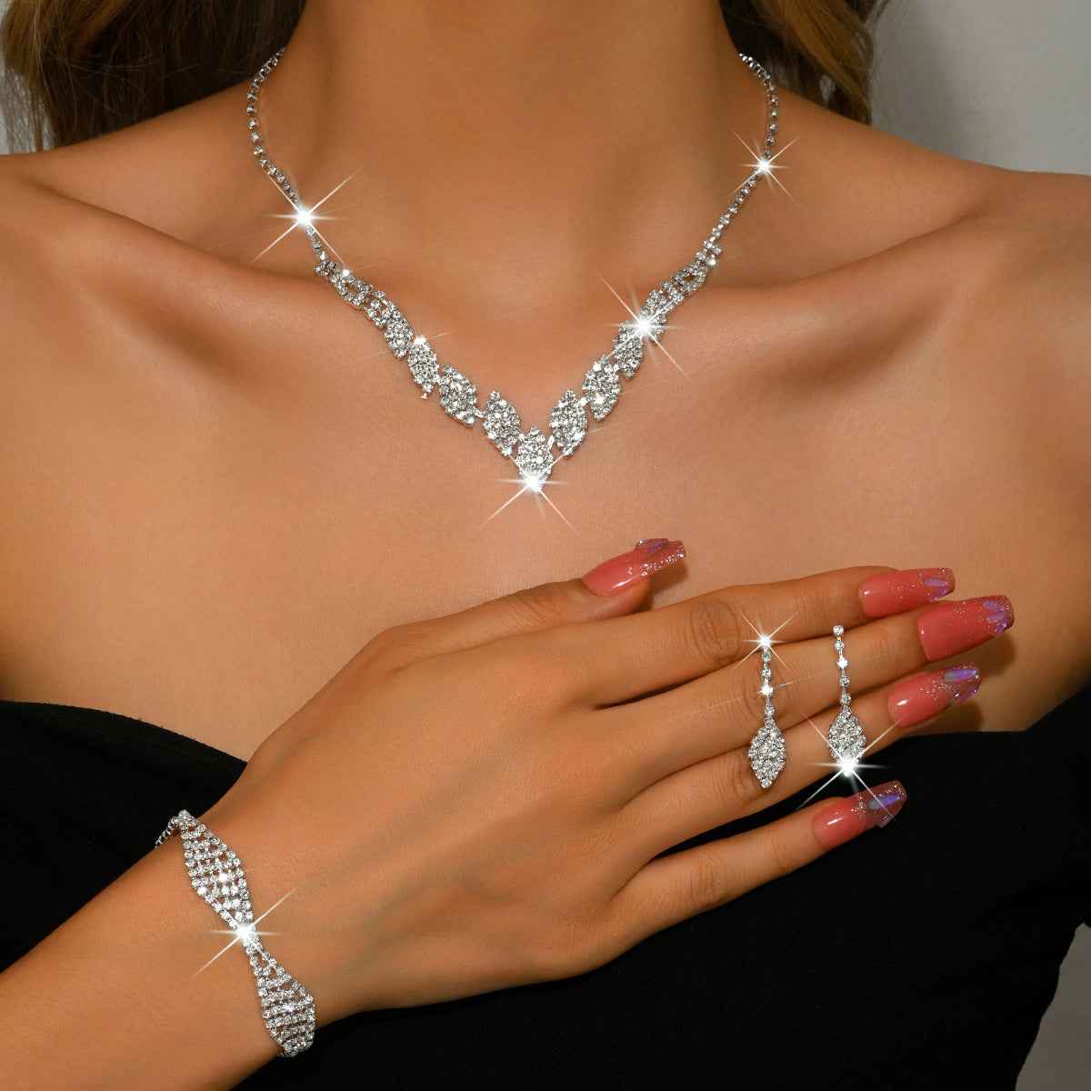 Diamond Rhombus Geometric Necklace Earrings Bracelet Jewelry Set – Sparkling Gold/Silver Finish